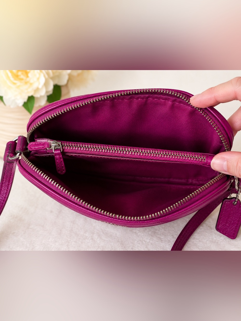 Coach Fuchsia Pebbled Leather Crossbody Camera Bag Purse - Picture 5 of 6